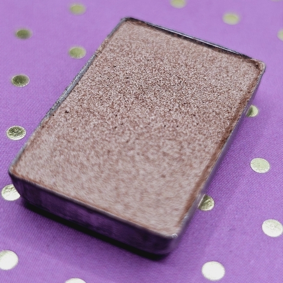 Mary Kay Candlelight Chromafusion Eyeshadow - Picture 4 of 5